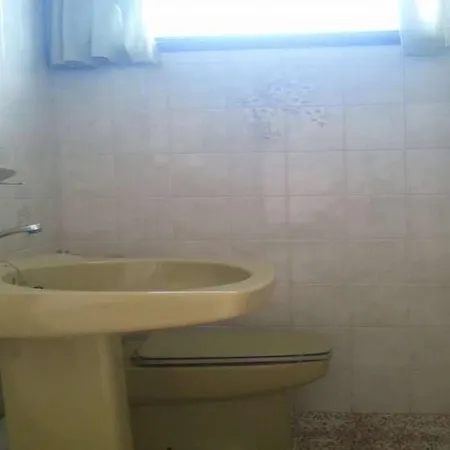 Sleeps 5 Wifi פאמארה