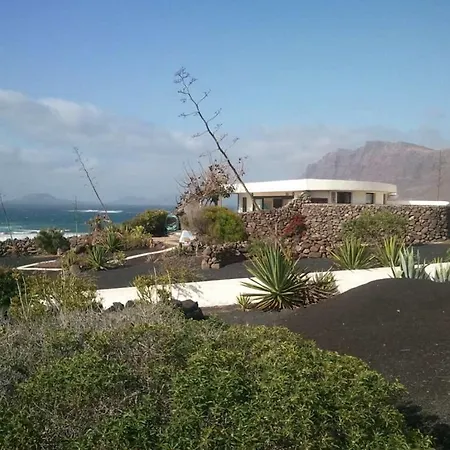 Sleeps 5 Wifi Dom wakacyjny Famara